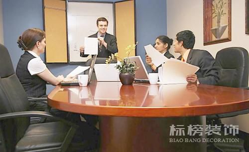 1000平米的辦公室如何設(shè)計裝修？